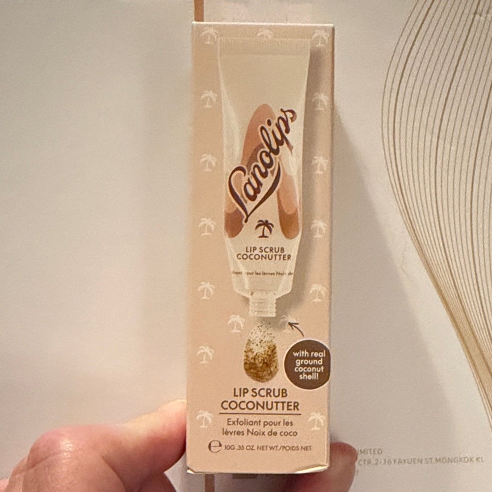 Coconutter Lip Scrub - Picture 8 of 10